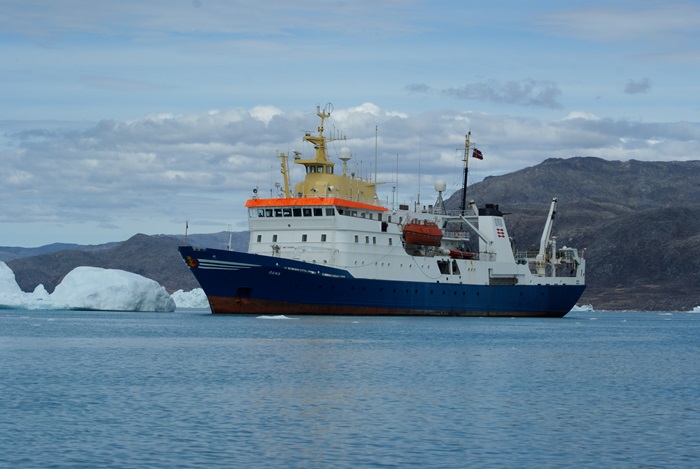 RV Dana